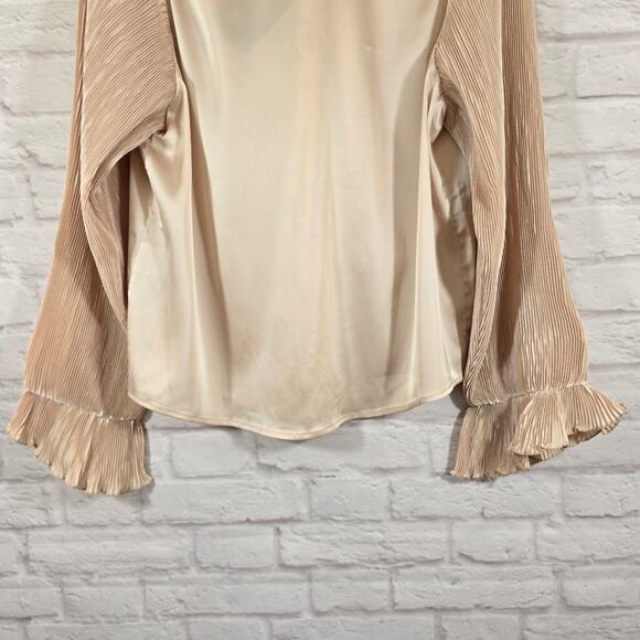 W Area Stars Pia Pleated Charmeuse Blouse NWT Size M Gold Satin Plisse Sleeves - Picture 8 of 10